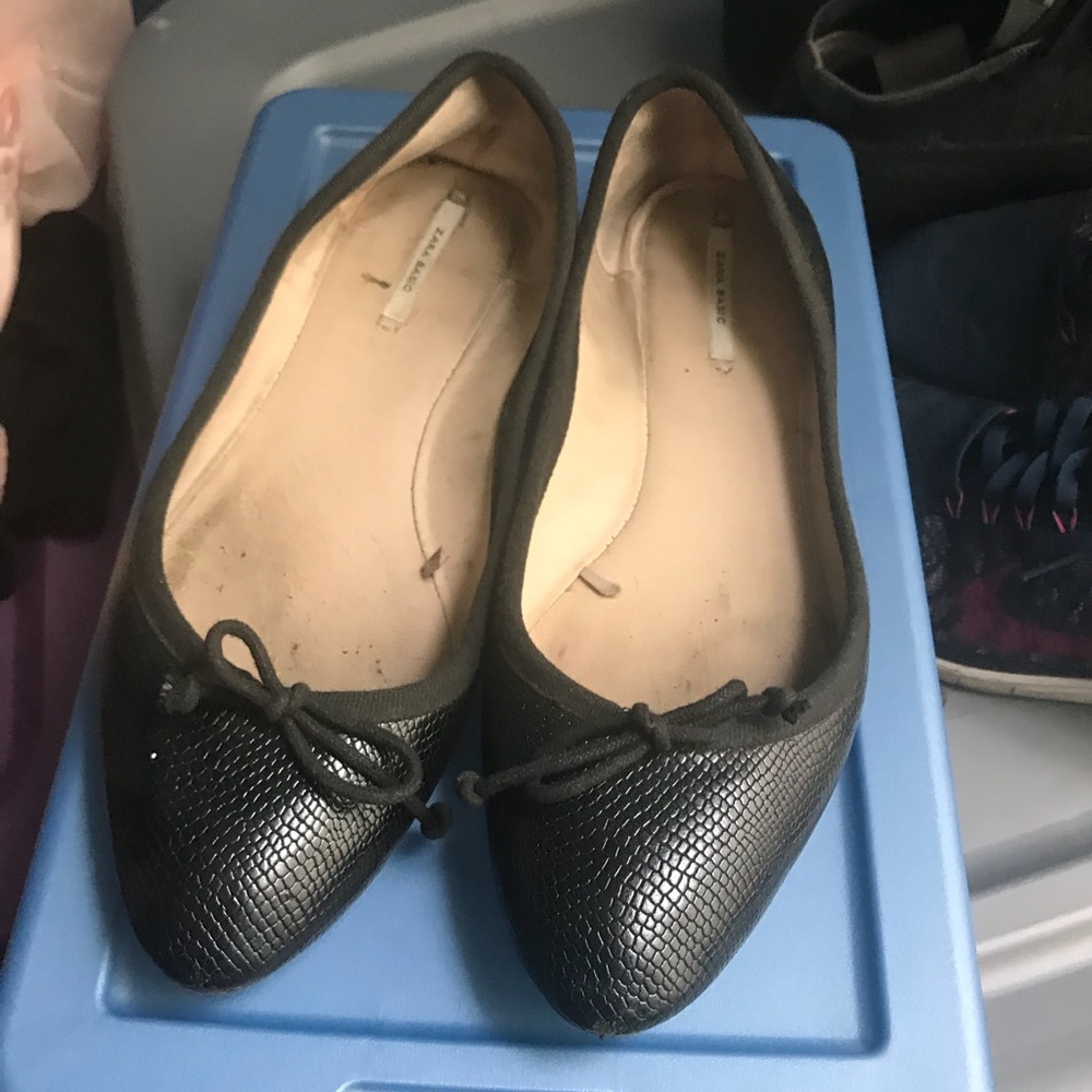 Zara Flats